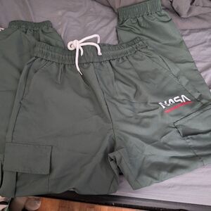 Green cargo pants